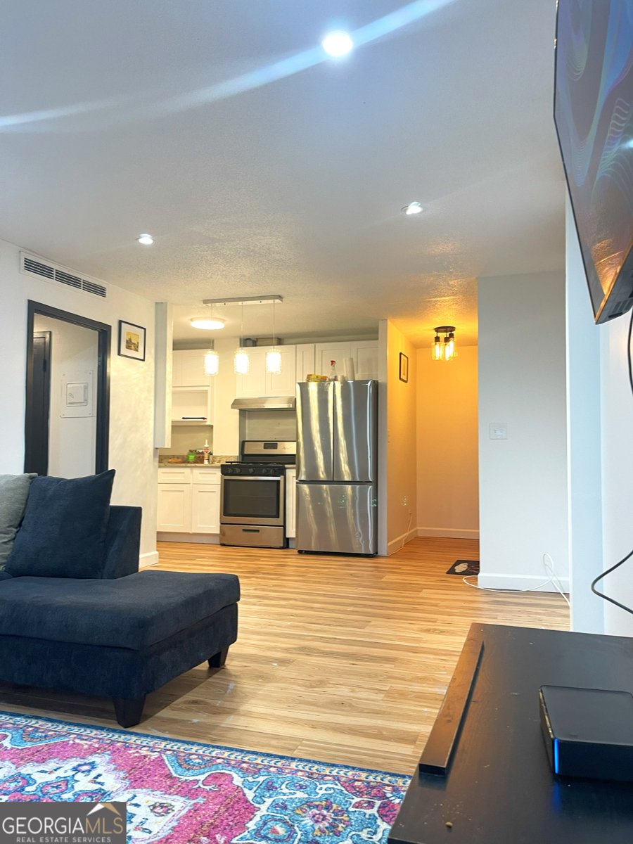 2285 Peachtree Road Atlanta - Photo 13