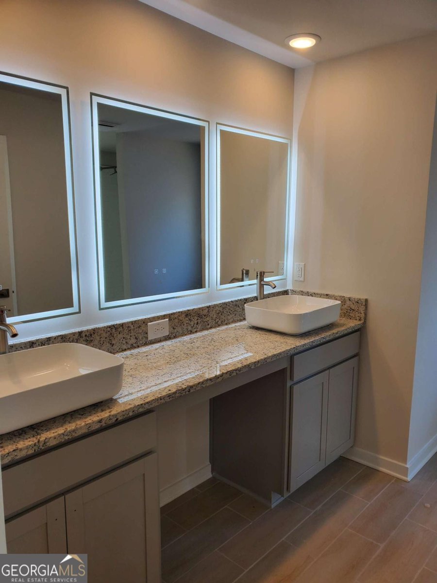 502 Headwater Court Lagrange - Photo 20