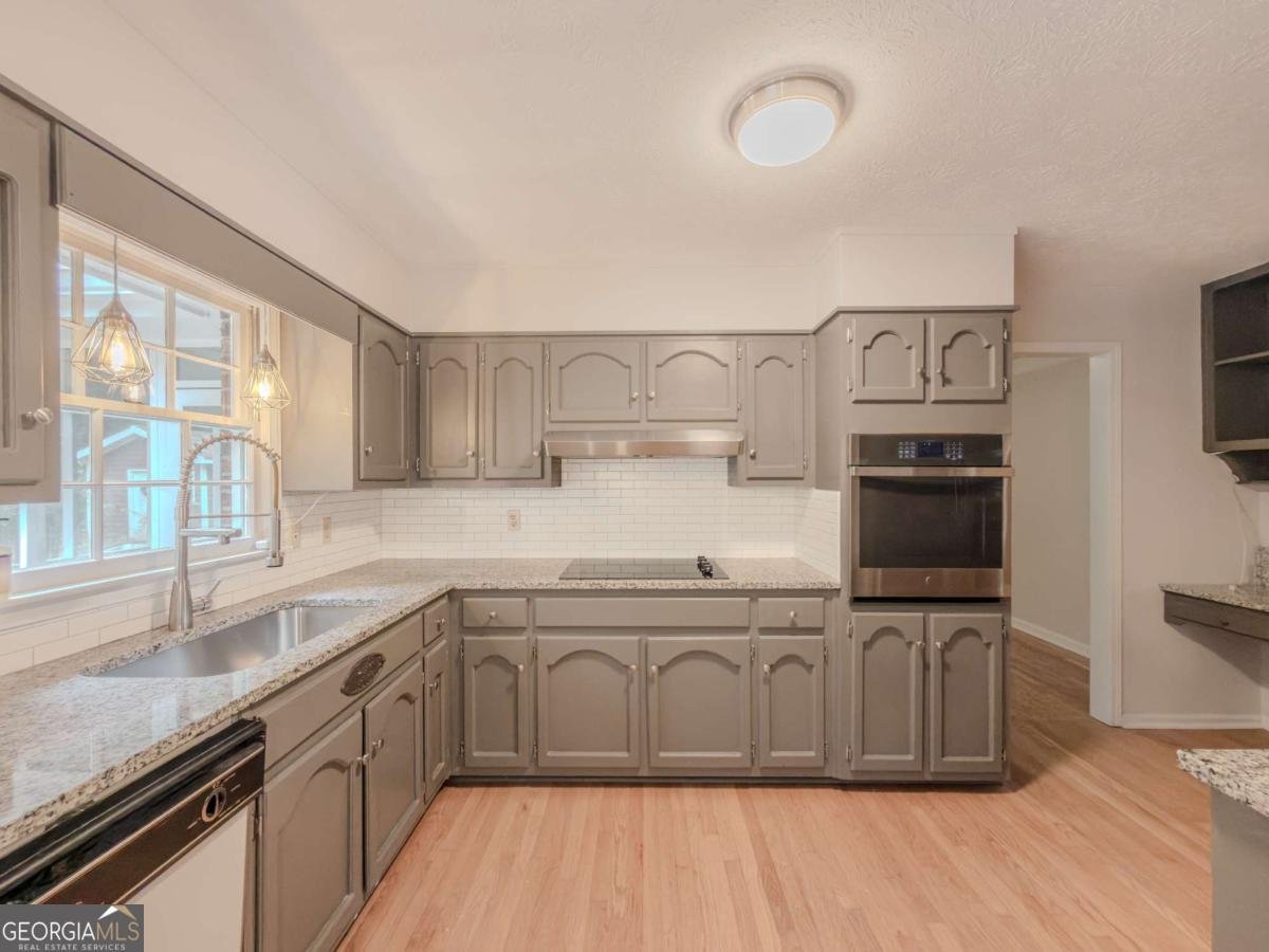 2764 Amberly Way Snellville - Photo 16