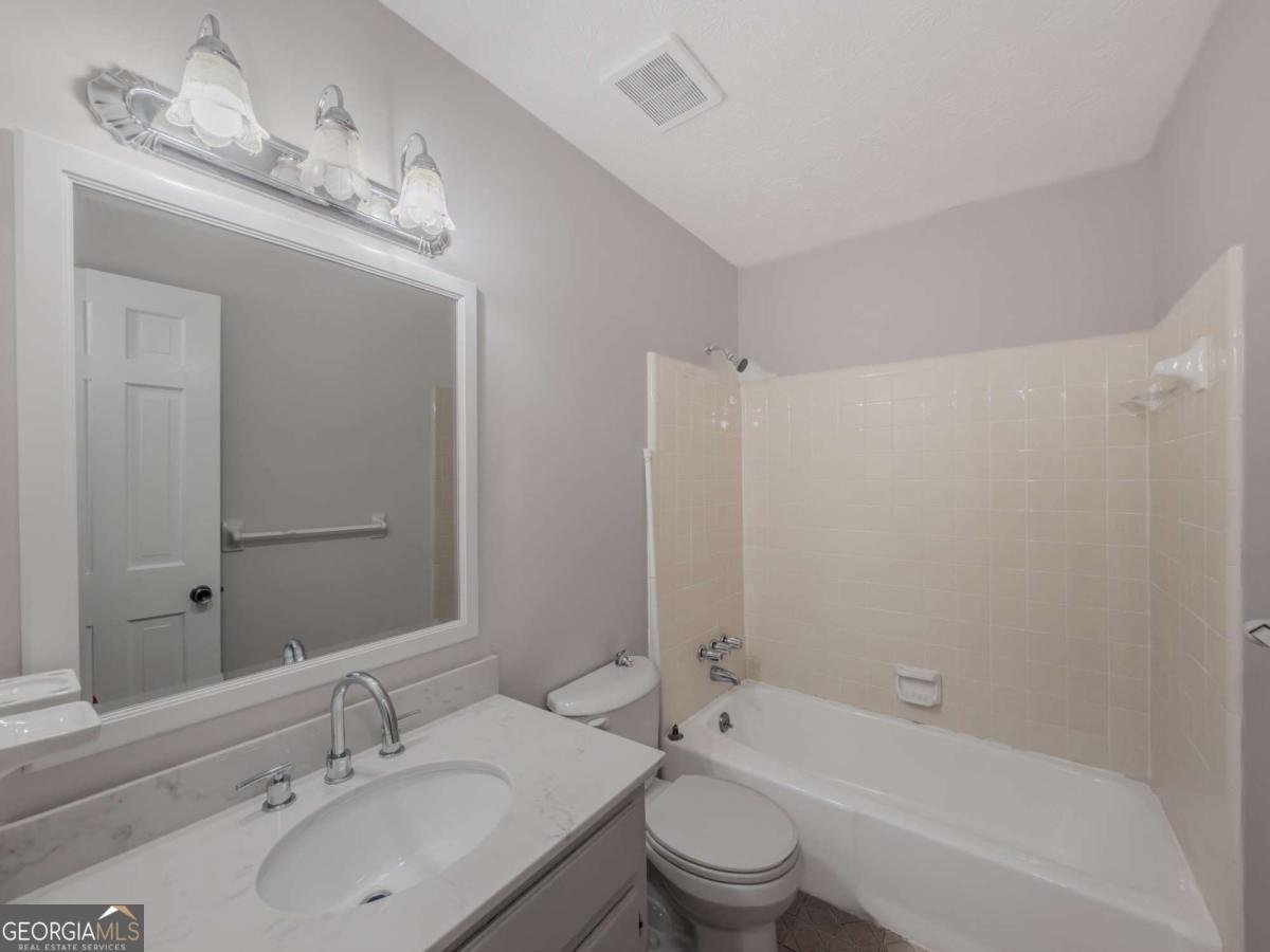2764 Amberly Way Snellville - Photo 33