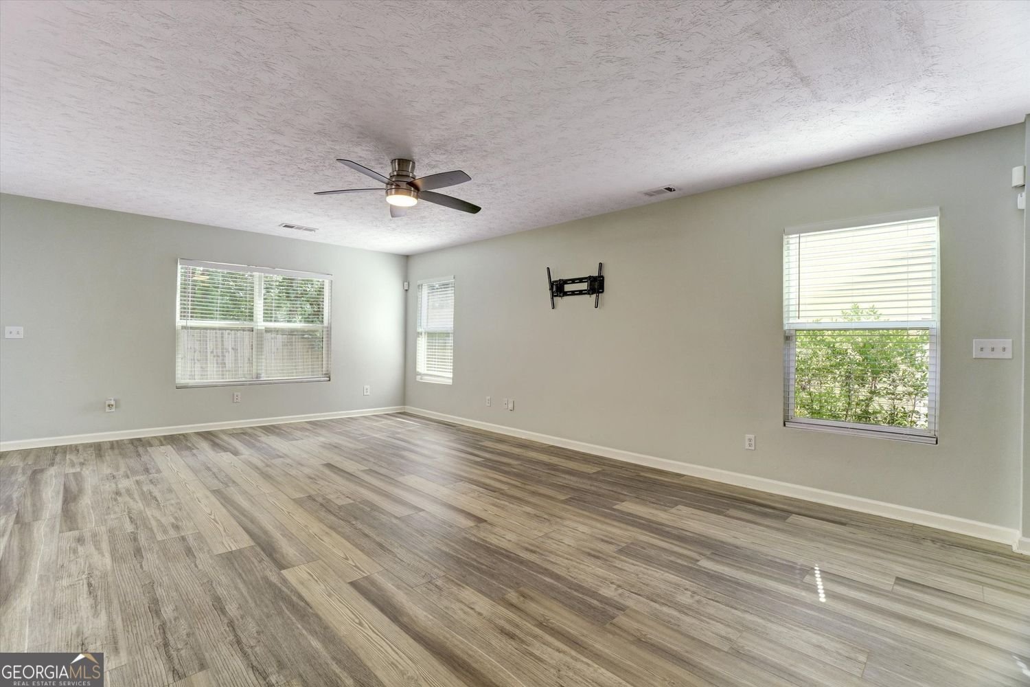301 Silver Spring Street Dallas - Photo 11
