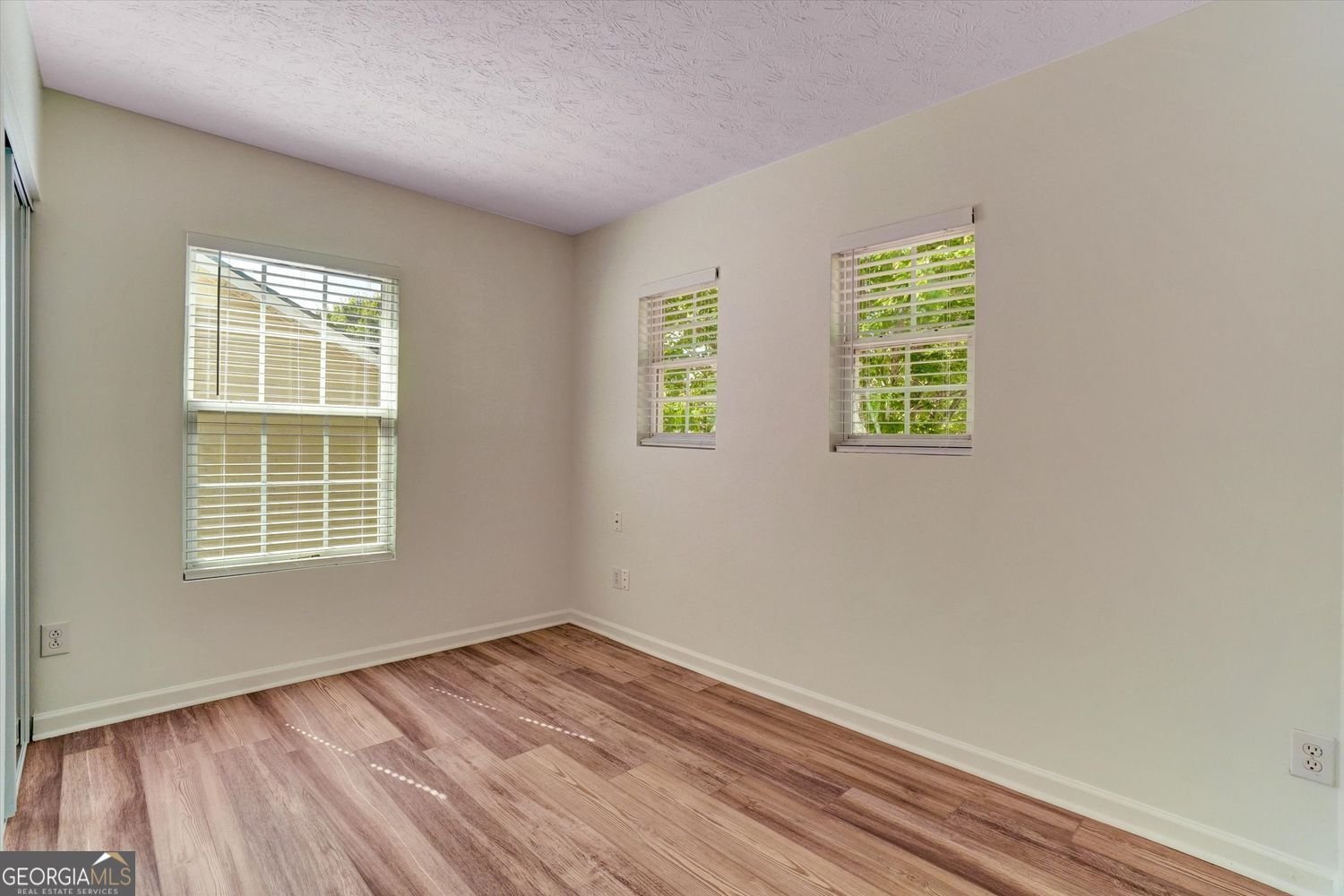301 Silver Spring Street Dallas - Photo 18