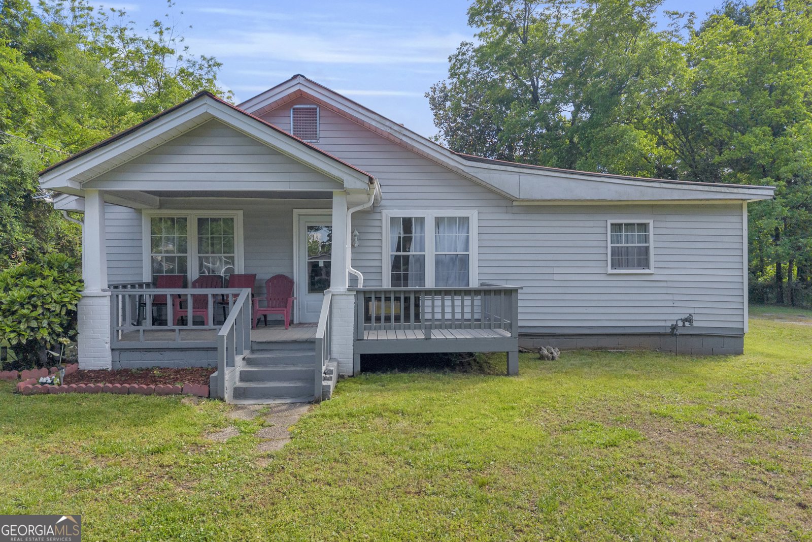 3759 Old Plainview Road Flowery Branch - main photo
