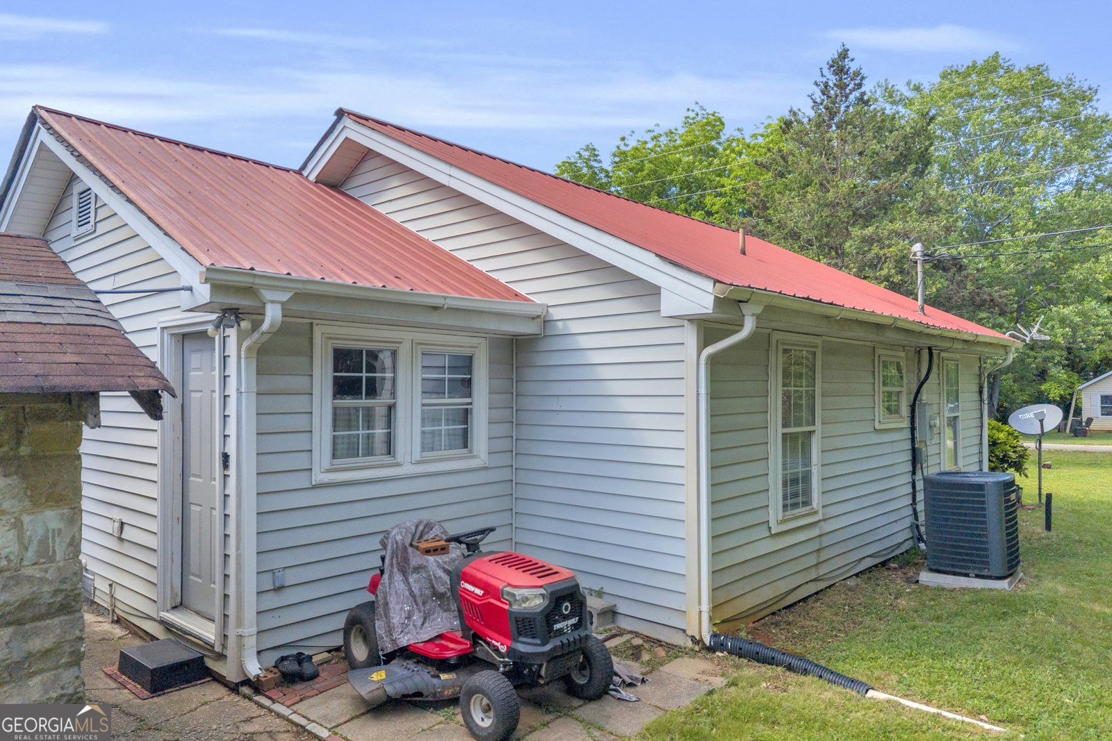 3759 Old Plainview Road Flowery Branch - Photo 8