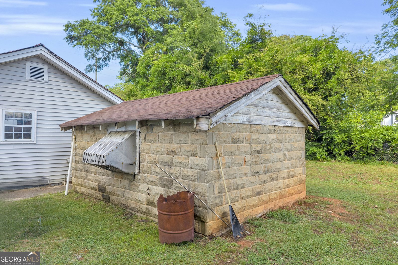 3759 Old Plainview Road Flowery Branch - Photo 9