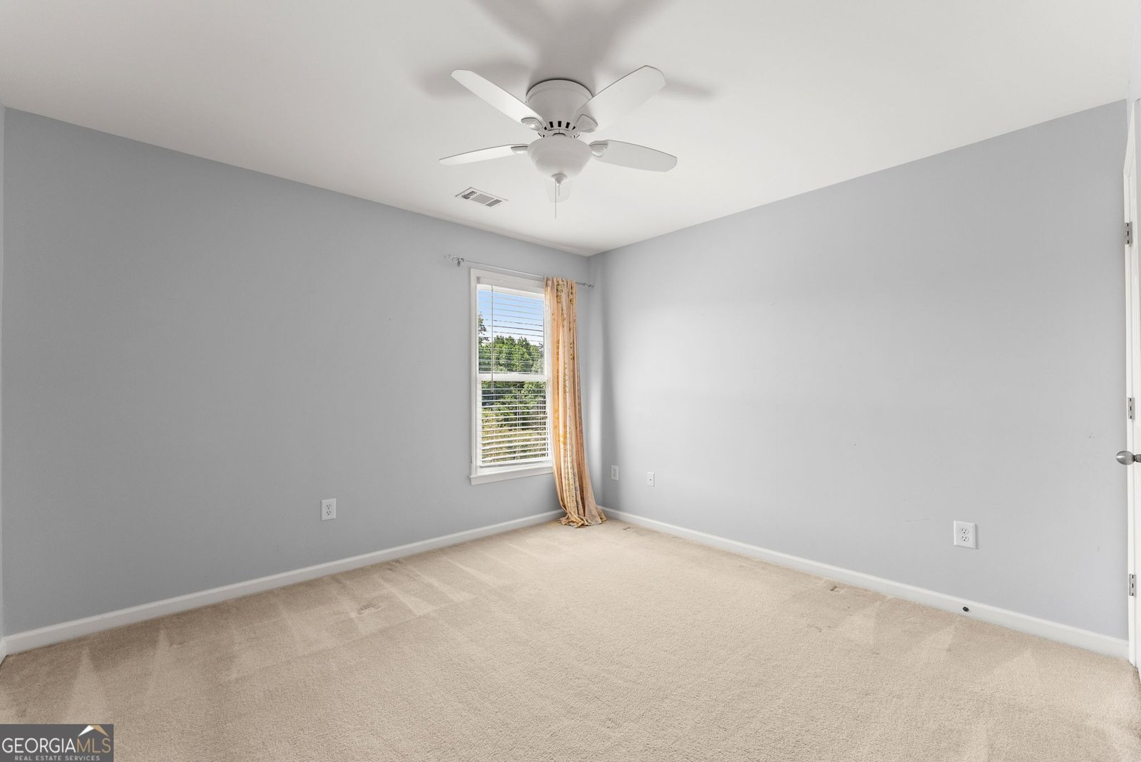 8455 Woodland View Drive Gainesville - Photo 16