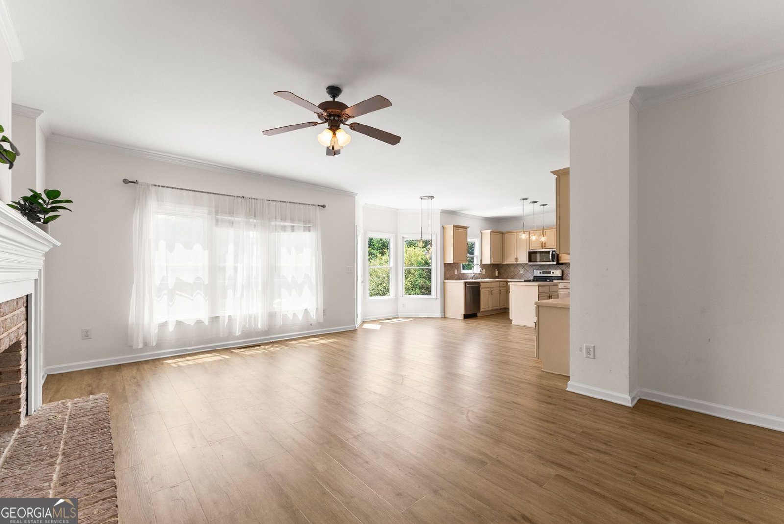 8455 Woodland View Drive Gainesville - Photo 36
