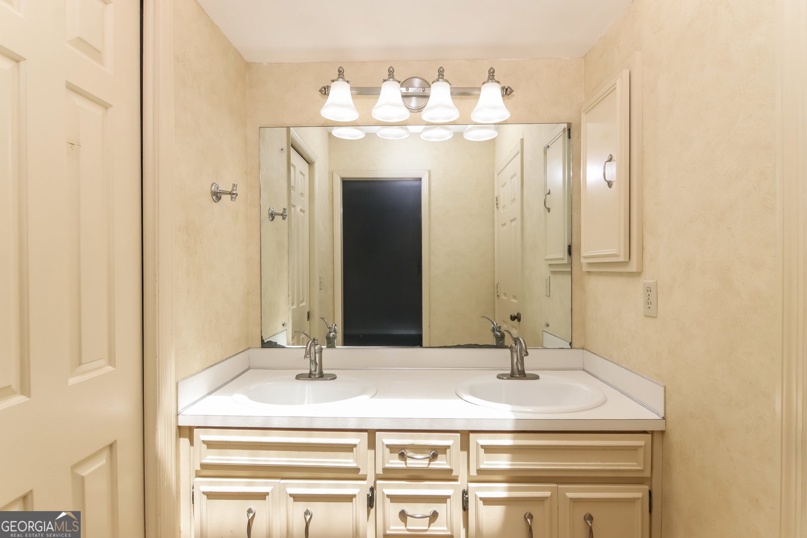 4303 Castlewood Parkway Columbus - Photo 6