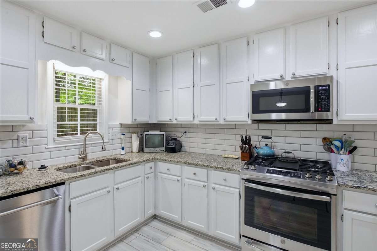 5052 Rodrick Trail Marietta - Photo 15
