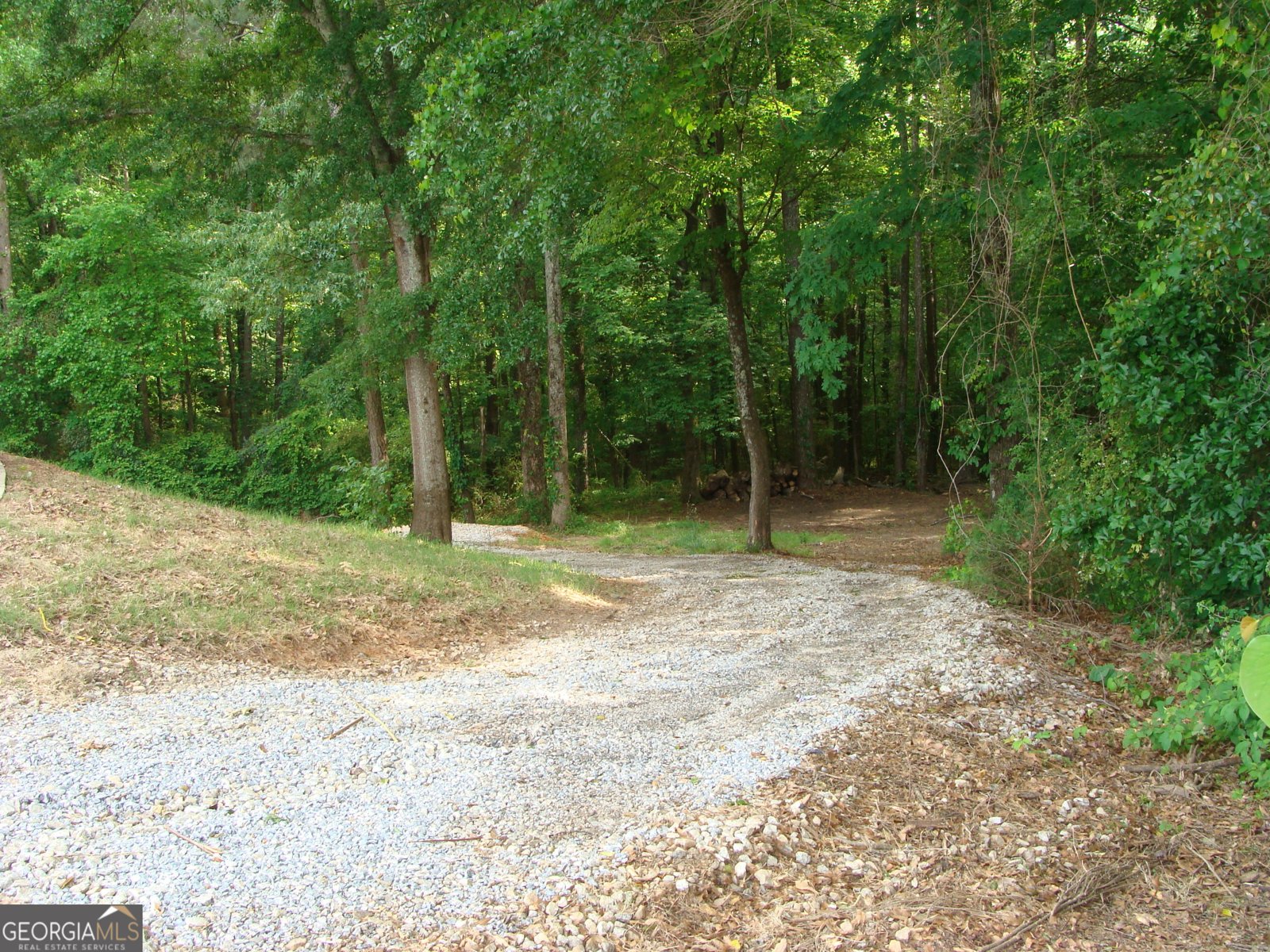 1611 Lake View Court Loganville - Photo 8