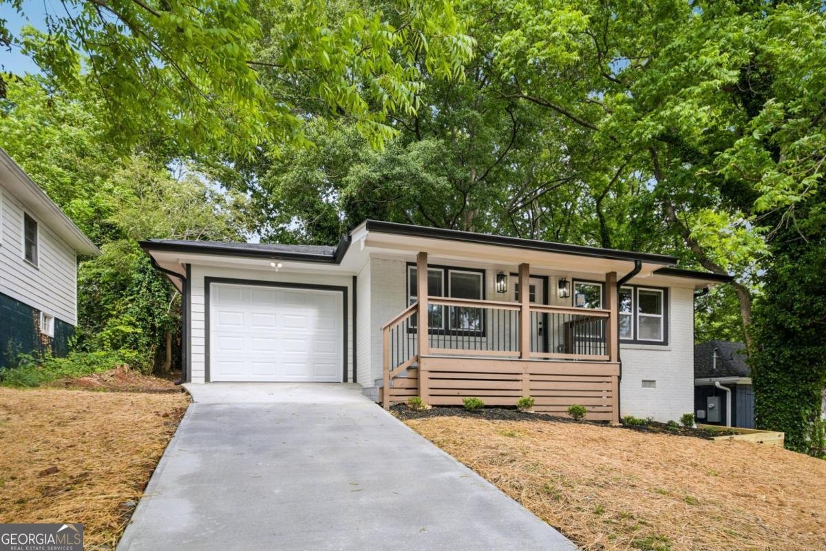 354 Brooks Avenue Atlanta - main photo
