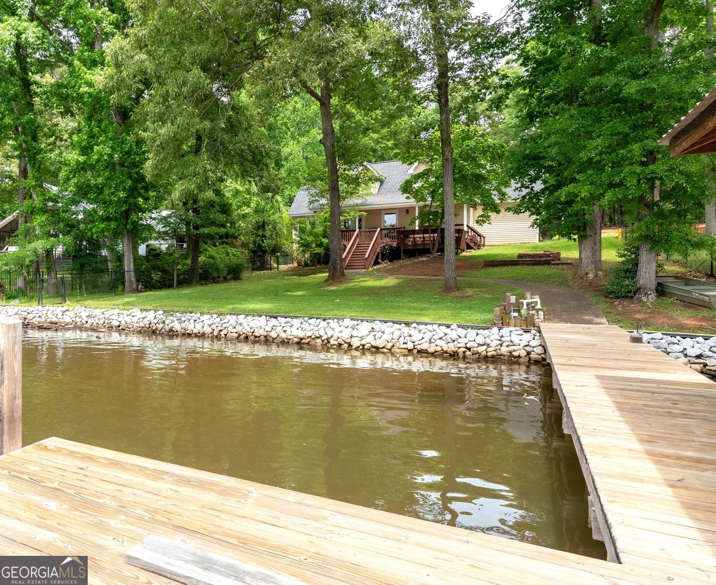 142 Tanglewood Court Eatonton - main photo