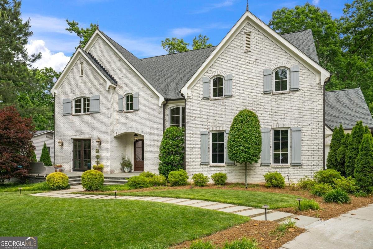 6321 Hunting Creek Road Sandy Springs - main photo