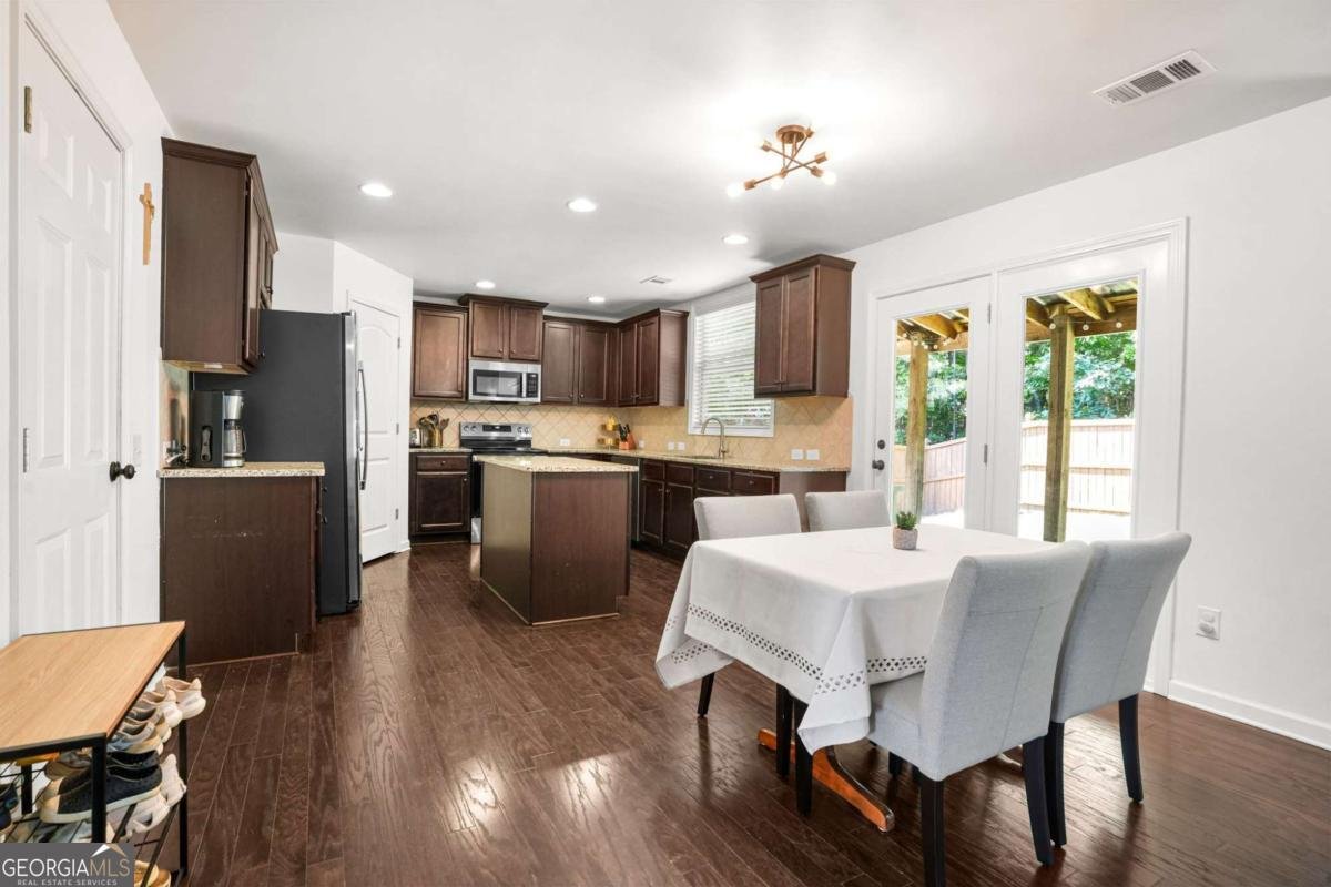 2118 Tatum Court Braselton - Photo 11
