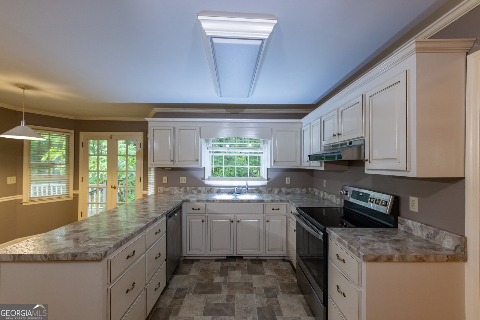 124 David Drive Thomaston - Photo 9
