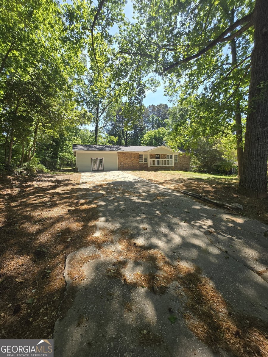 4131 Hicks Road Austell - main photo