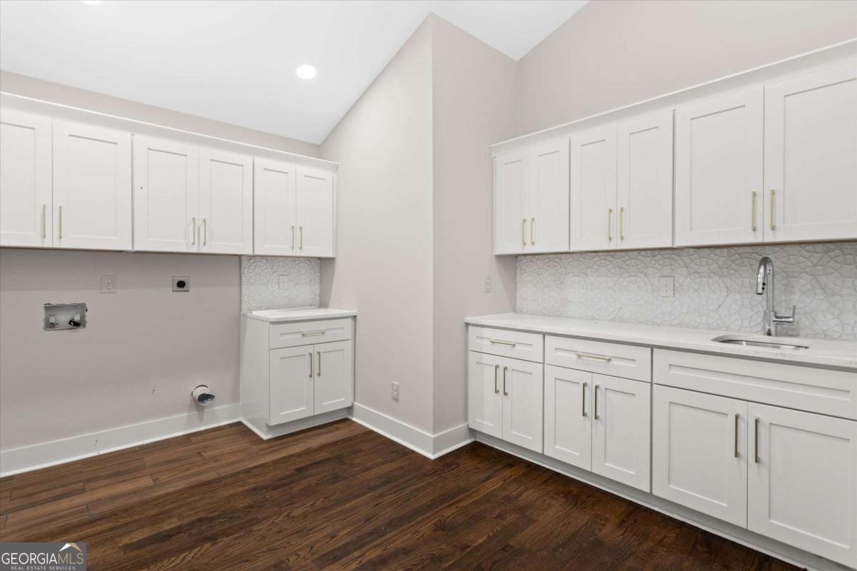 6852 Silver Maple Drive Rex - Photo 56