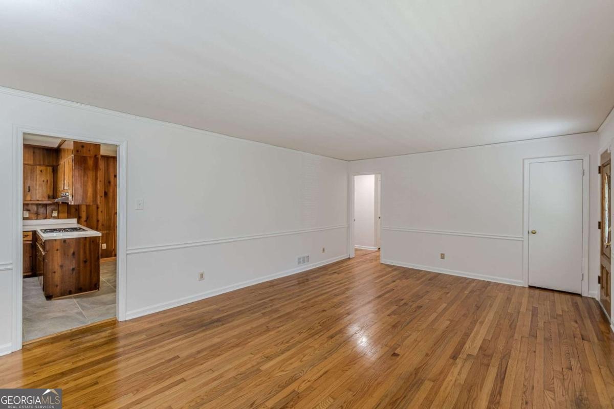 3483 Scenic Drive East Point - Photo 10