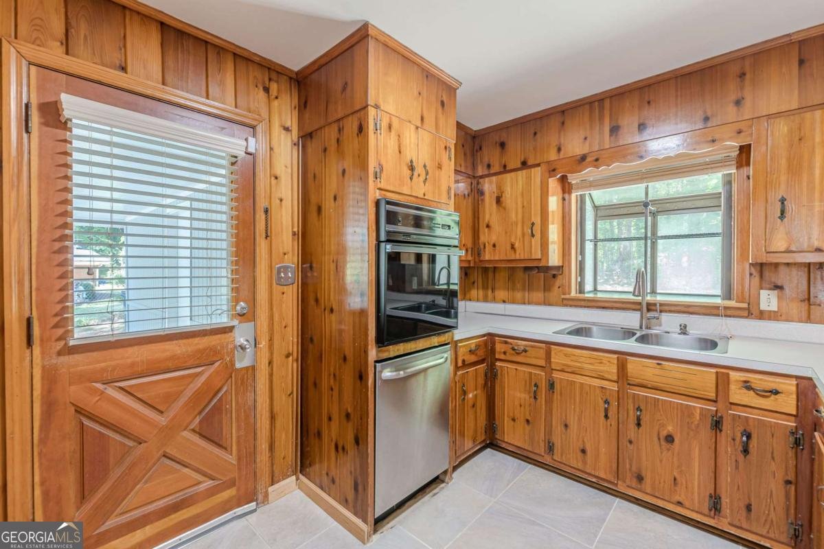 3483 Scenic Drive East Point - Photo 12
