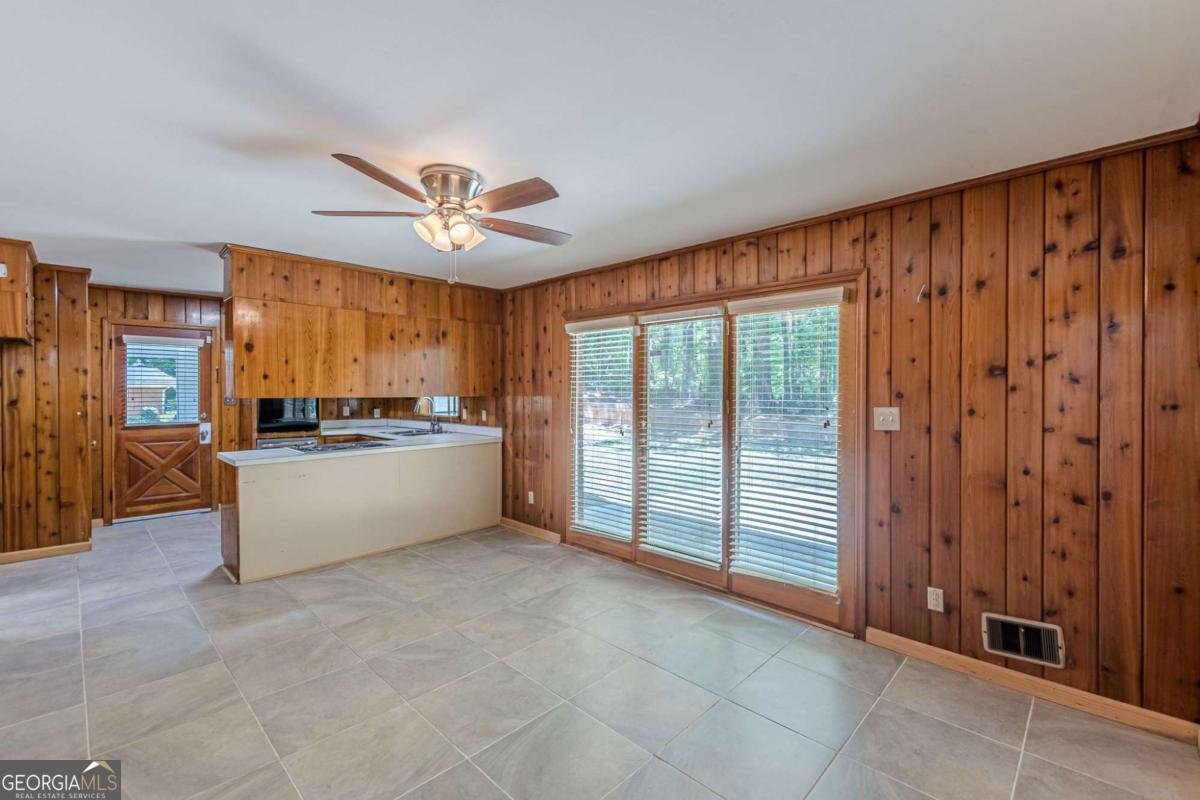 3483 Scenic Drive East Point - Photo 16