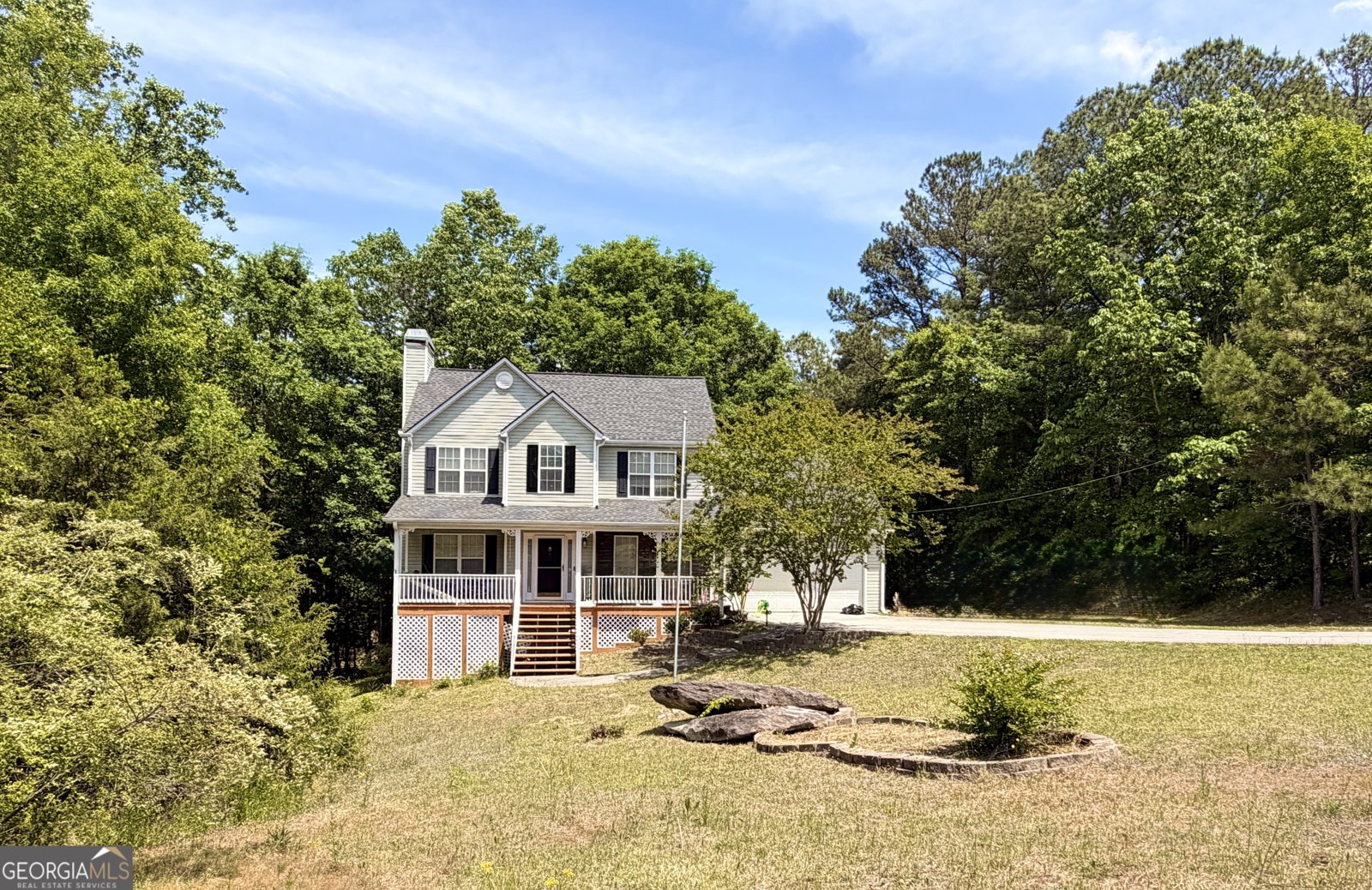 3241 Victoria Place Drive Loganville - main photo