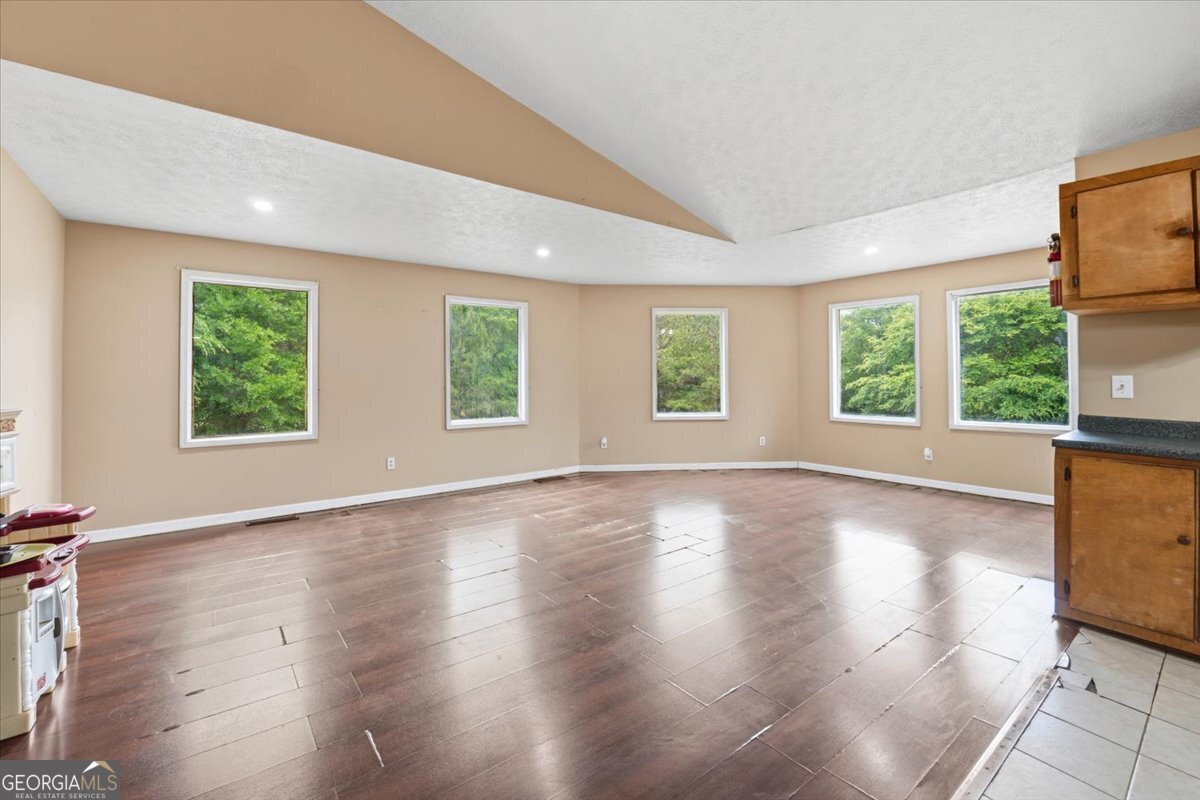 1050 Pintail Lane Madison - Photo 10