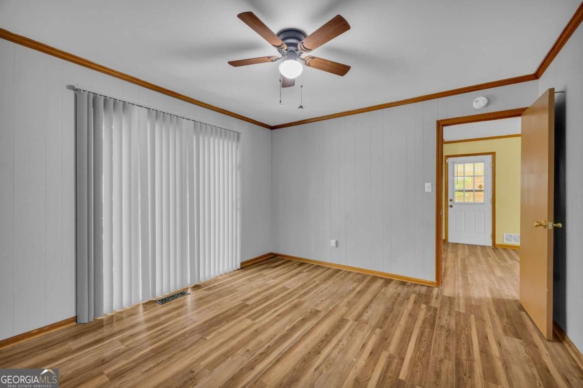 644 Virginia Lane Hull - Photo 32