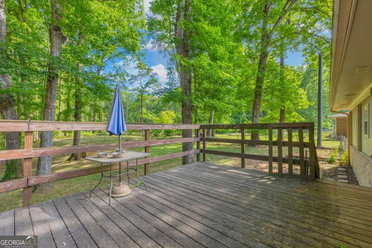 644 Virginia Lane Hull - Photo 33