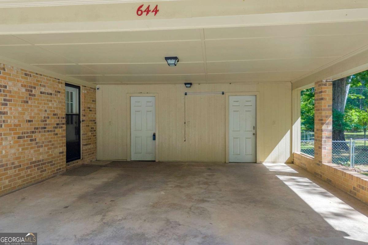 644 Virginia Lane Hull - Photo 34