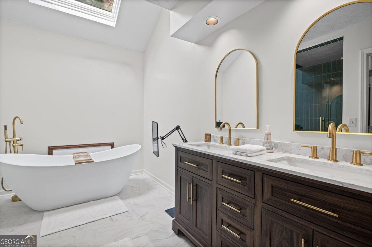 994 Coach House Drive Tucker - Photo 9