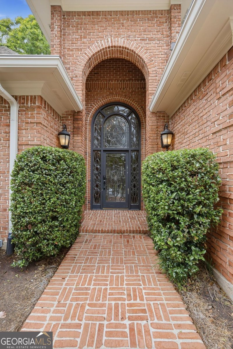 104 Oakland Hills Court Johns Creek - Photo 8