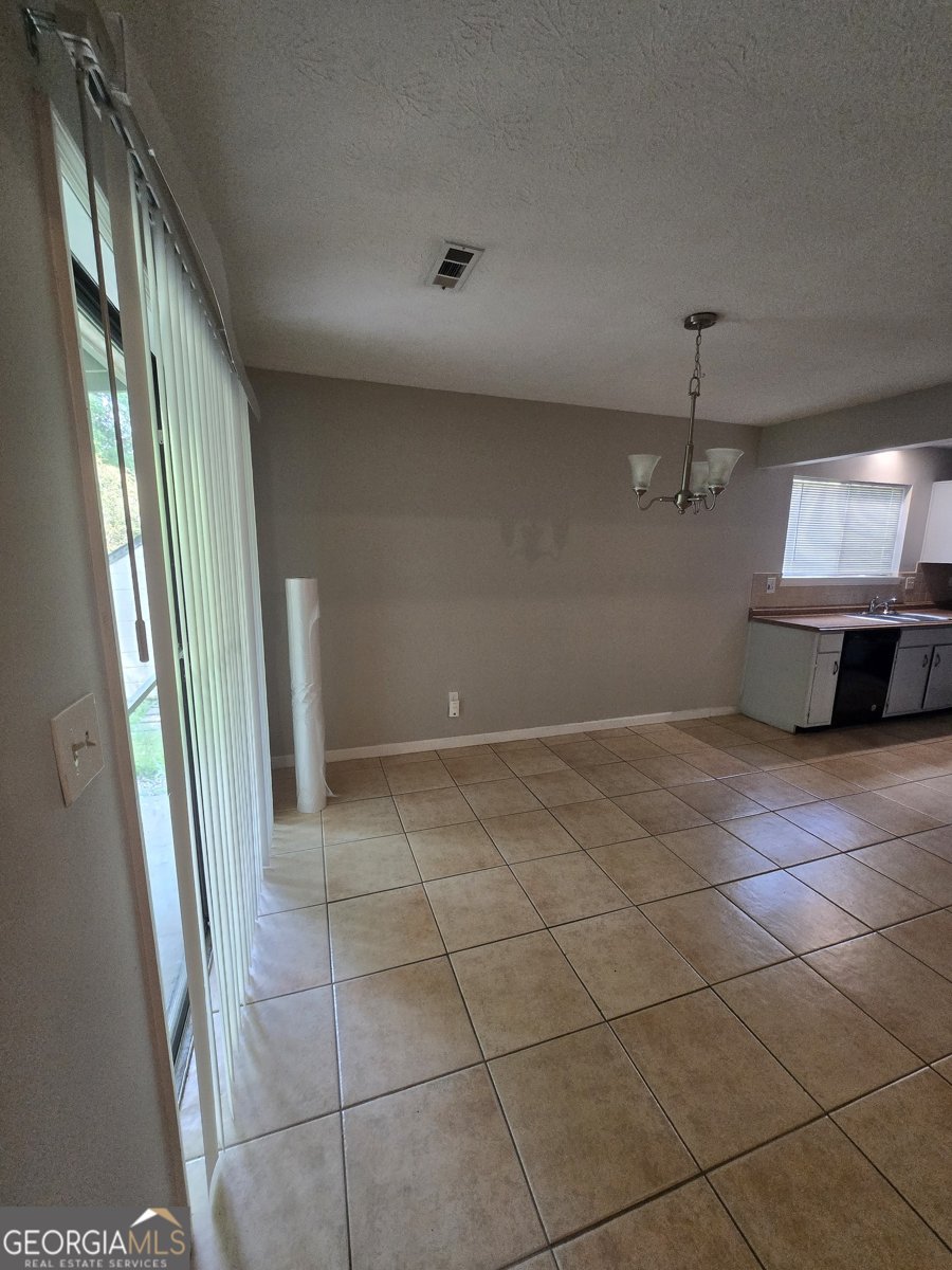 8119 Taylor Road Riverdale - Photo 12