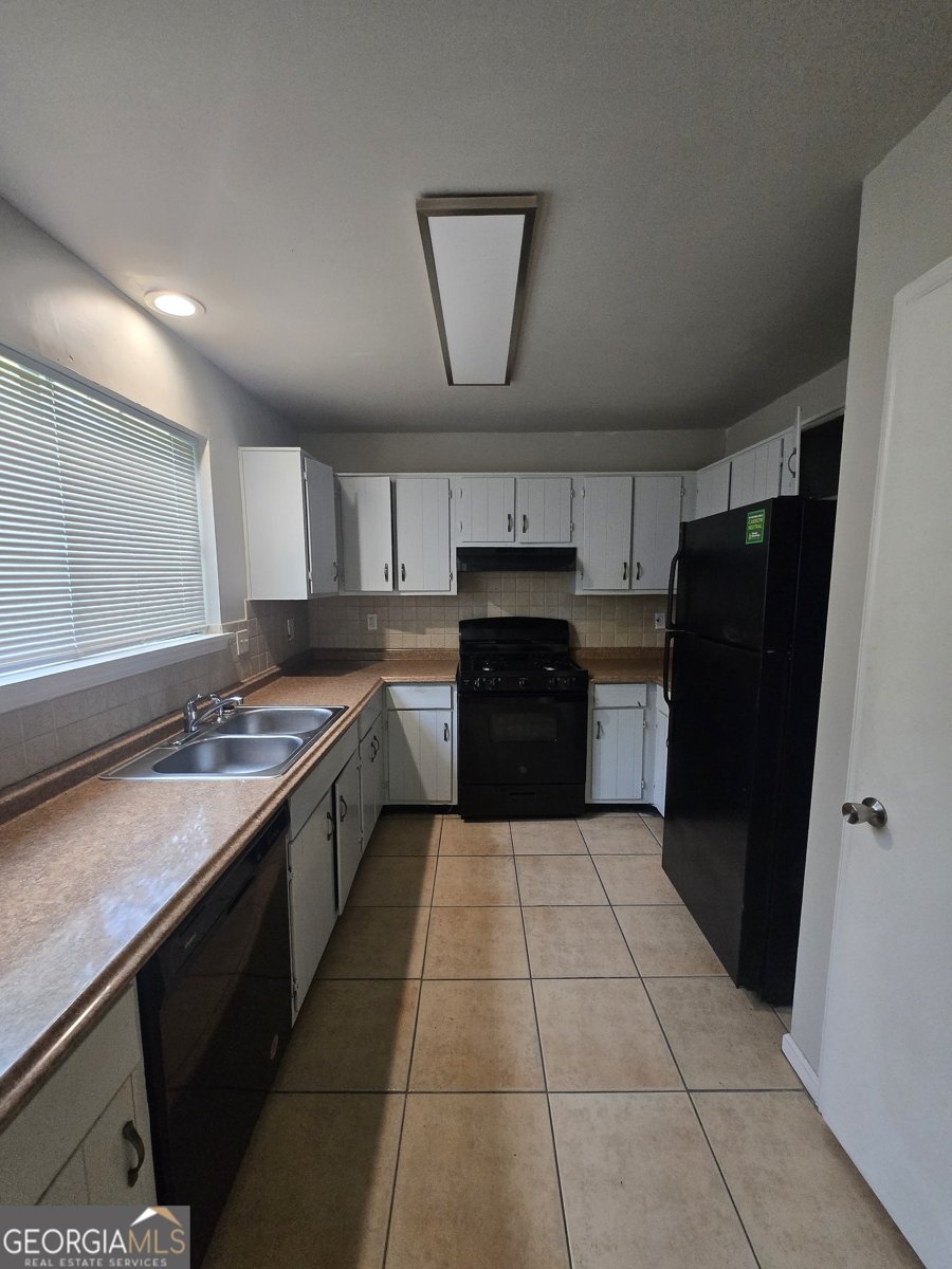 8119 Taylor Road Riverdale - Photo 13