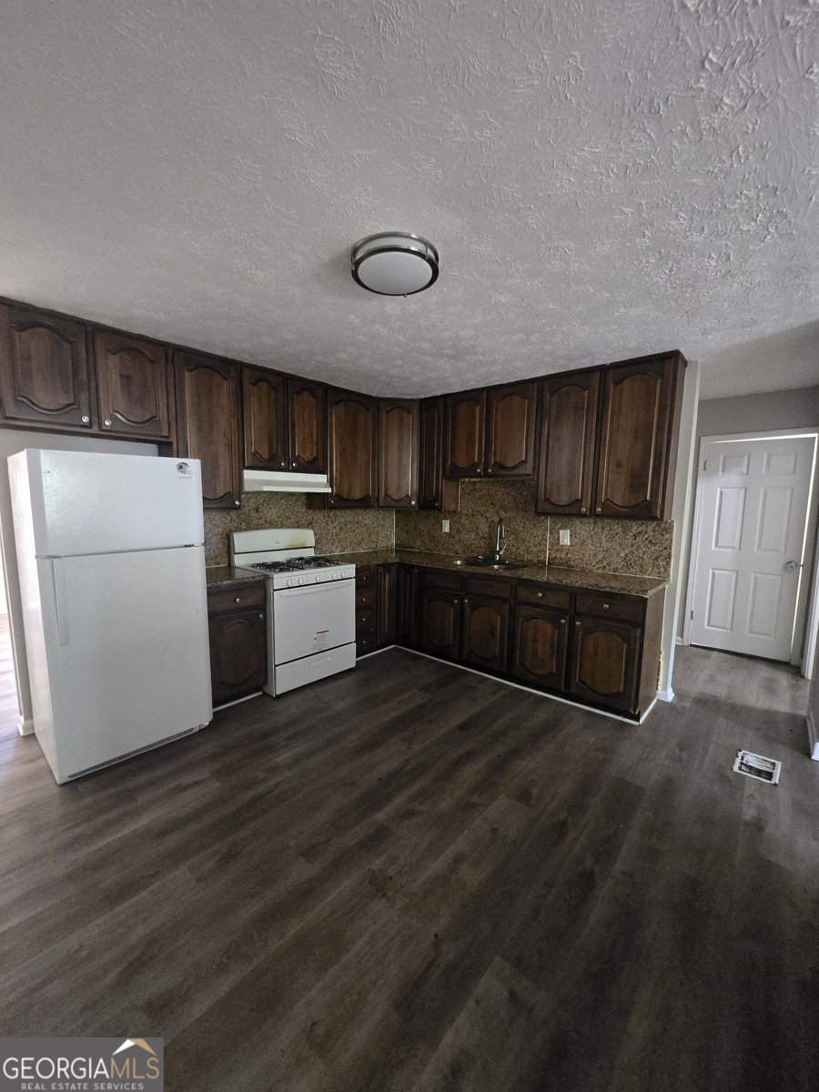 3645 Saturn Drive Atlanta - Photo 7