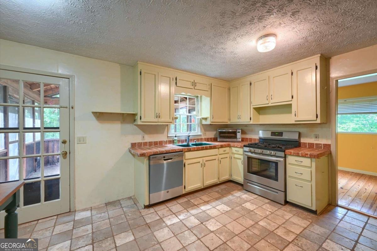 2245 Birmingham Road Alpharetta - Photo 9