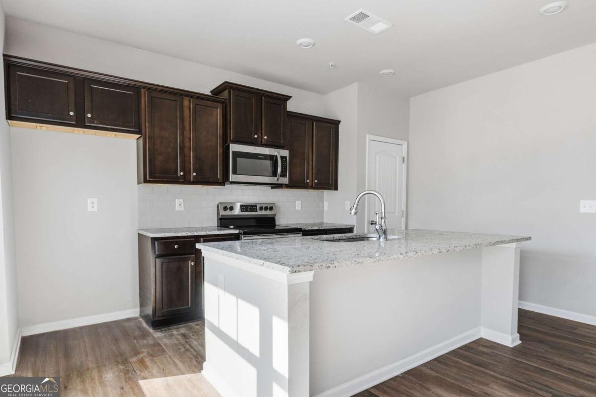 2114 Prichard Park Drive Kennesaw - Photo 10