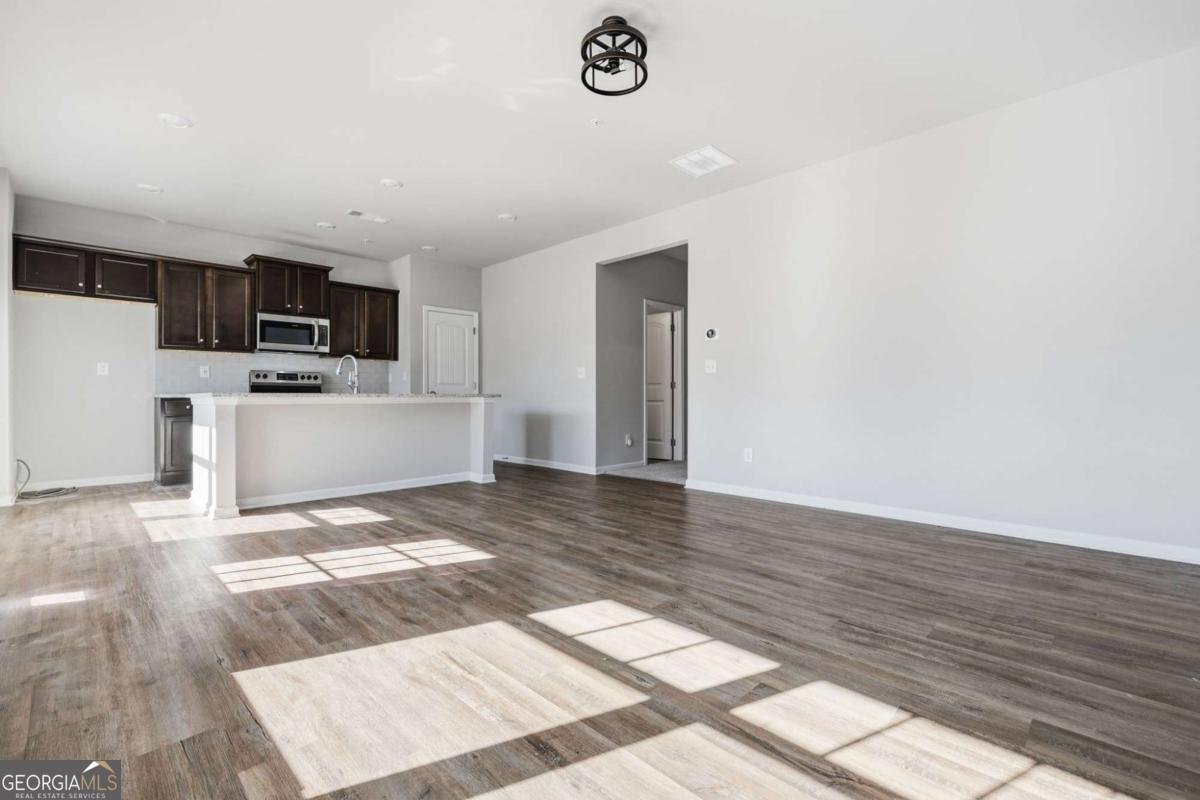 2114 Prichard Park Drive Kennesaw - Photo 7