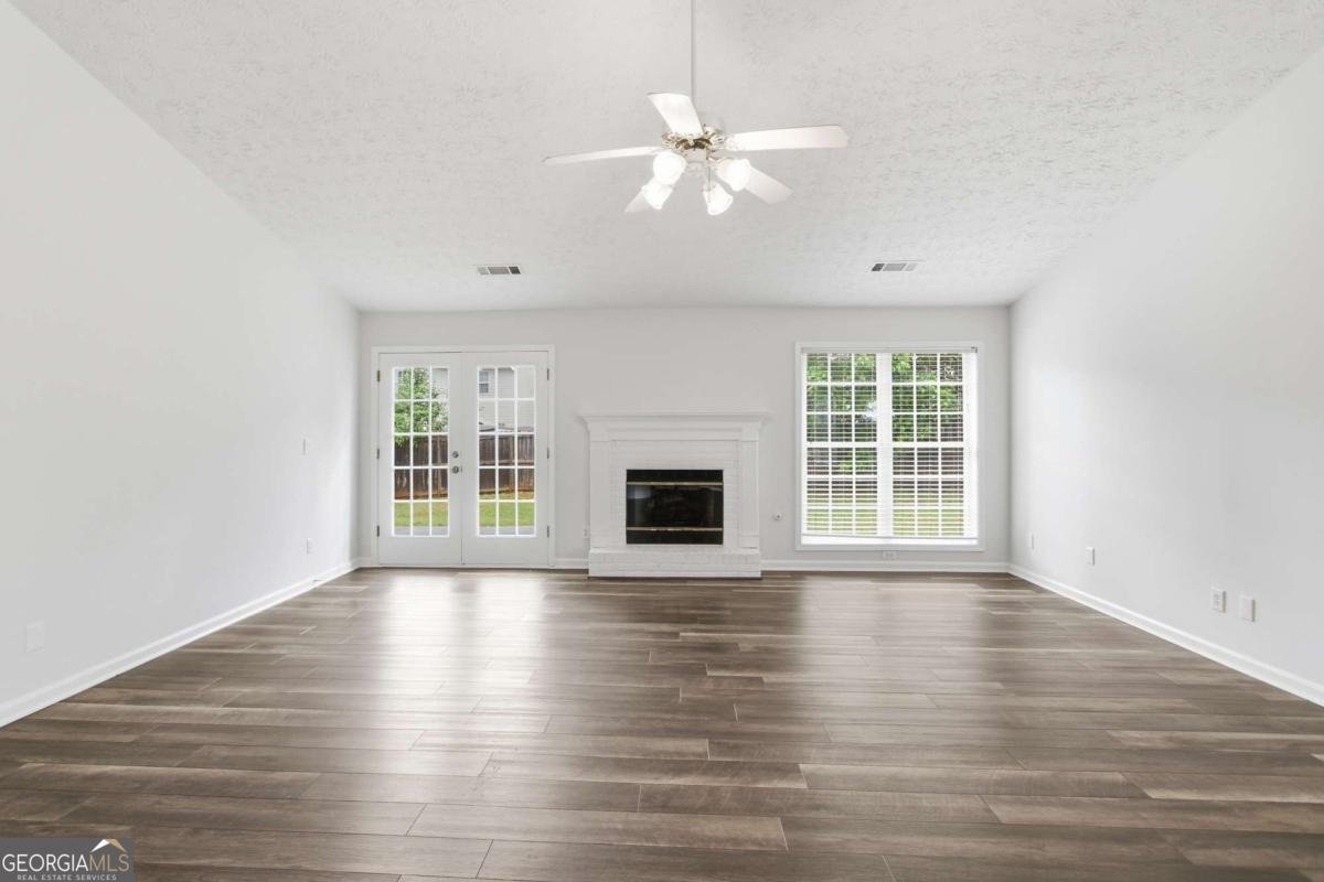 1229 Colony Bend Court Lawrenceville - Photo 8