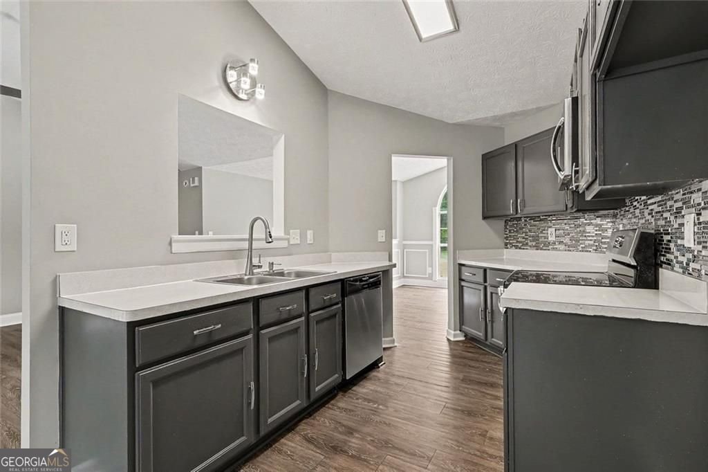 5687 Wellborn Oaks Court Lithonia - Photo 10