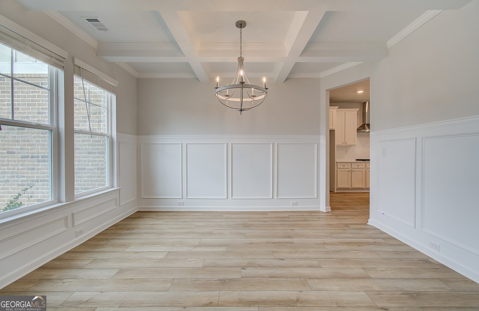 405 Sheridan Drive Stockbridge - Photo 10