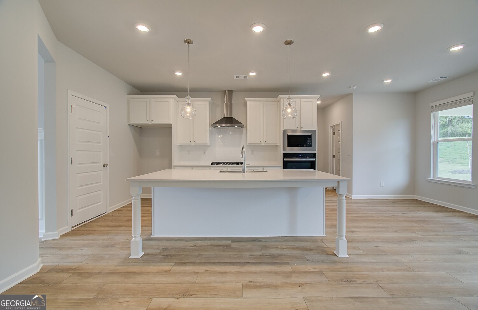 405 Sheridan Drive Stockbridge - Photo 16