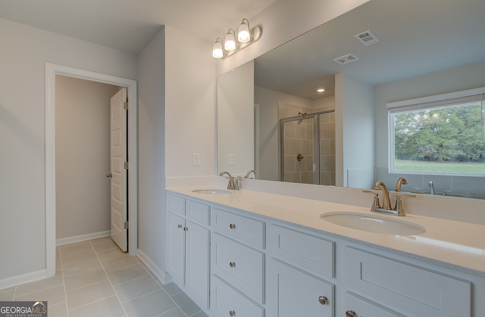 405 Sheridan Drive Stockbridge - Photo 6