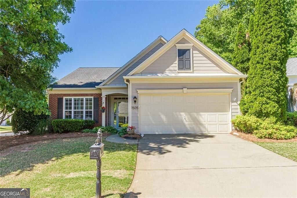 1505 Cloverleaf Place Cumming - main photo