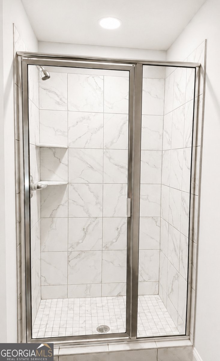 239 First Street Statham - Photo 11