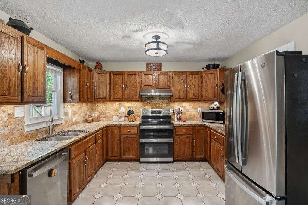 2246 Beaverdam Road Colbert - Photo 10