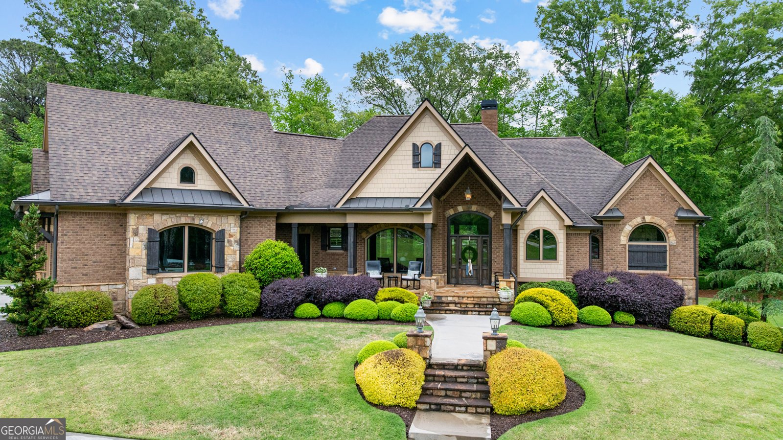 752 Grant Road Brooks - main photo