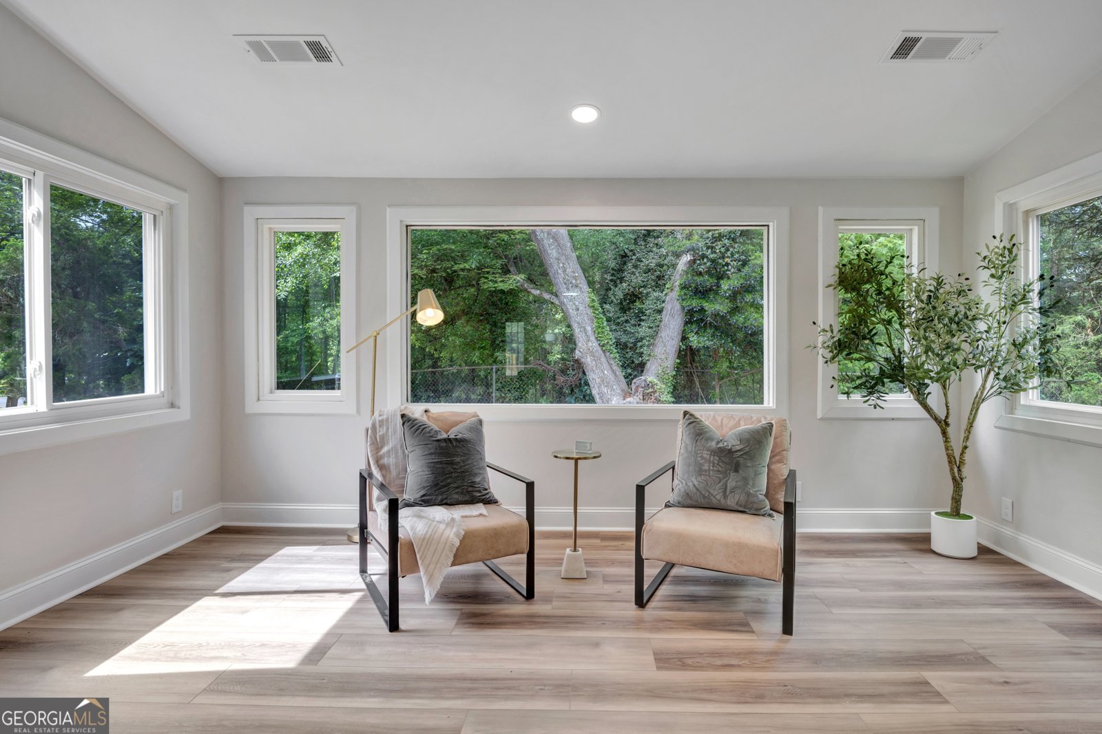 2573 Bonds Lake Road Conyers - Photo 11