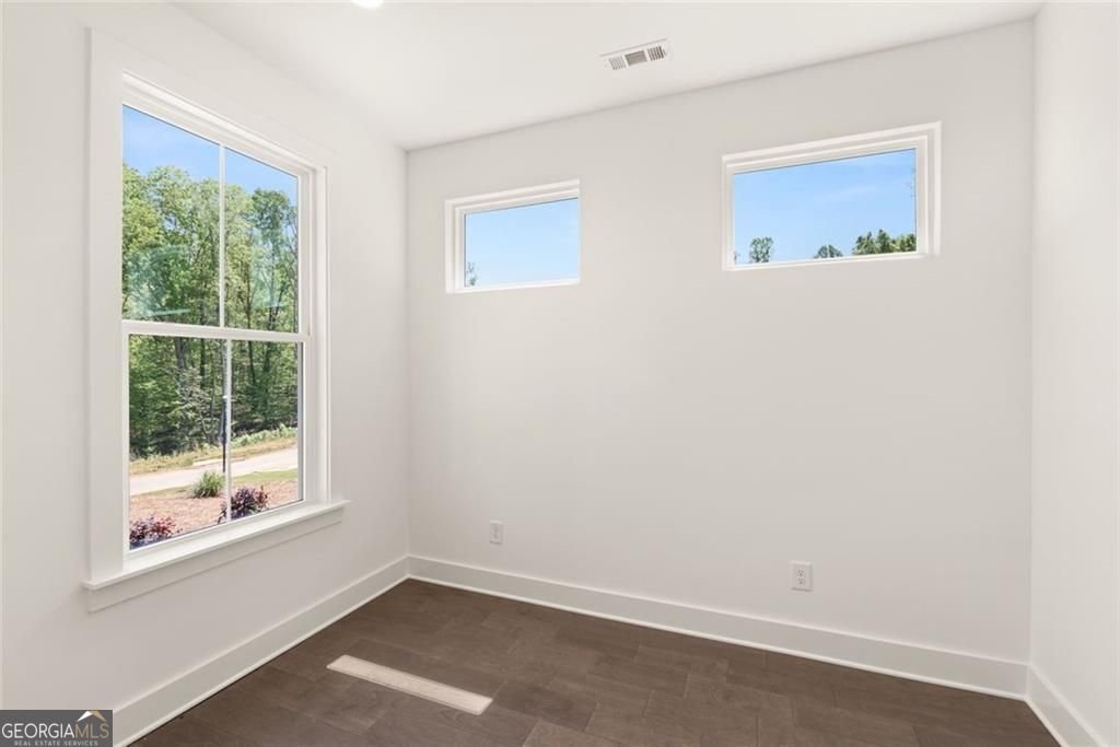 8330 Creekside Overlook Drive Gainesville - Photo 15