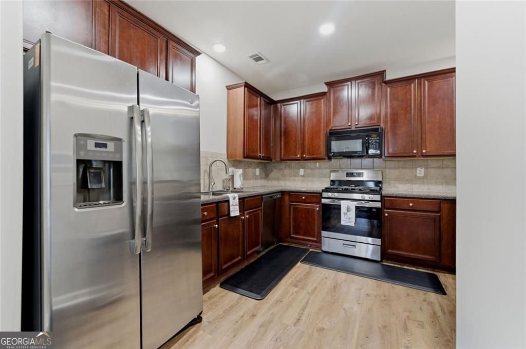 1142 Lake Point Way Suwanee - Photo 10