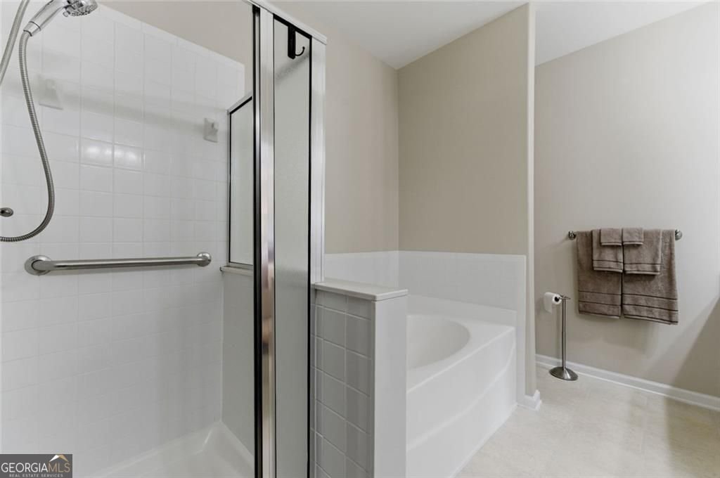 1142 Lake Point Way Suwanee - Photo 18